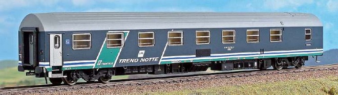 Sleeping car type T2s in XMPR "Treno Notte" livery<br /><a href='images/pictures/ACME/AC50952.jpg' target='_blank'>Full size image</a>